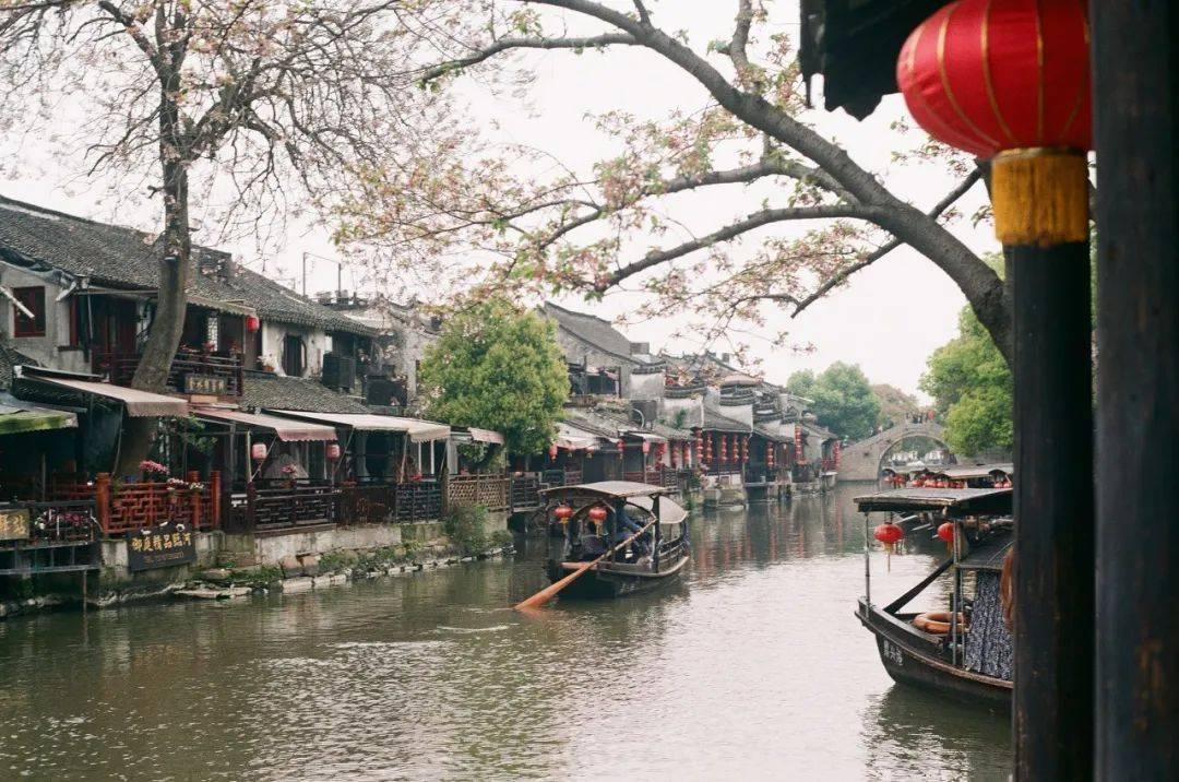有种“上镜脸”叫孙俪妹妹，真人寡淡，《要久久爱》可爱不输杨紫